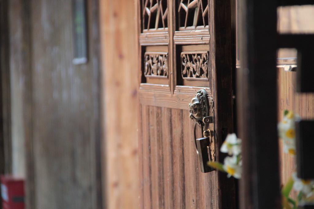 Old Street Courtyard Apartment Huangshan Bagian luar foto