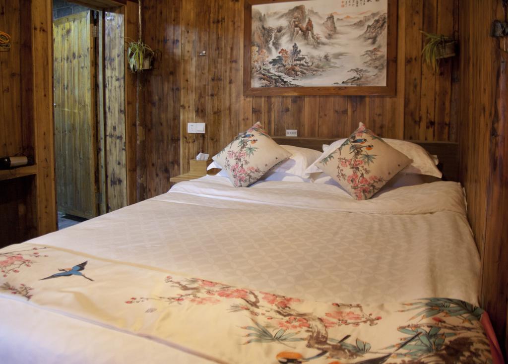 Old Street Courtyard Apartment Huangshan Bagian luar foto