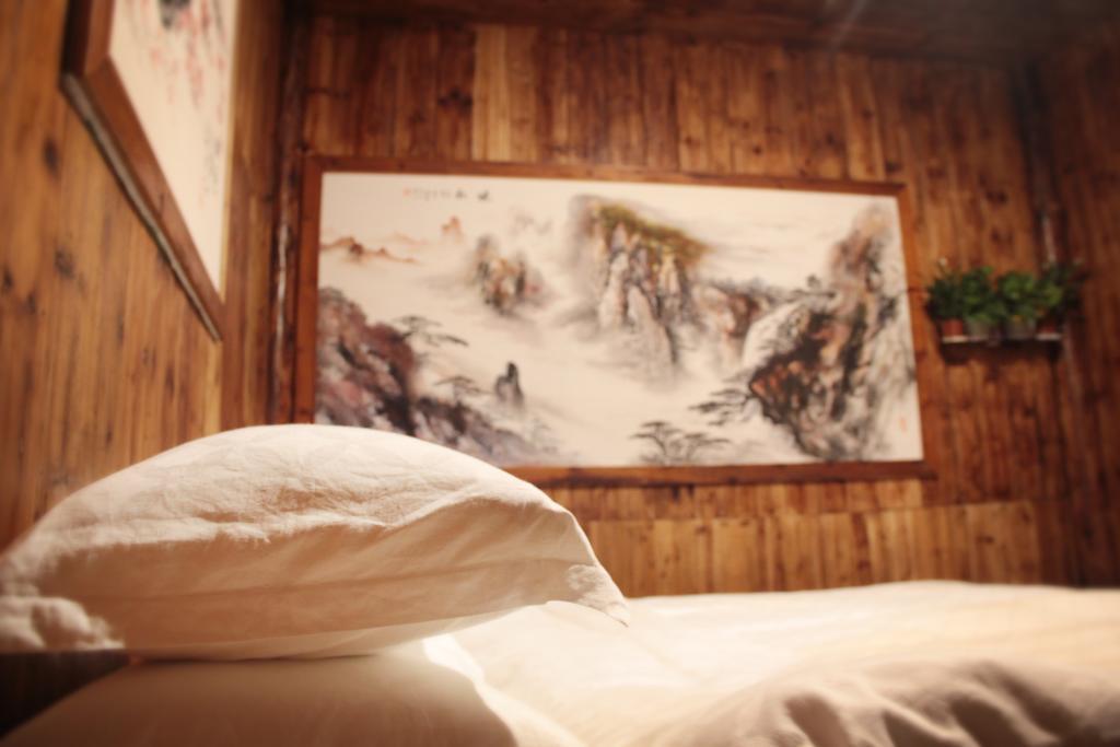 Old Street Courtyard Apartment Huangshan Bagian luar foto